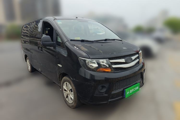 Used JAC Refine M3 2019 PLUS Maker Edition 1.8L Luxury Model Front Right 45 Deg