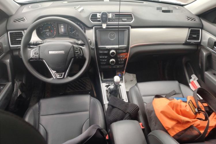 Used Haval H2 2018 1.5T Manual Two-Wheel Drive Luxury Model China VI Standard