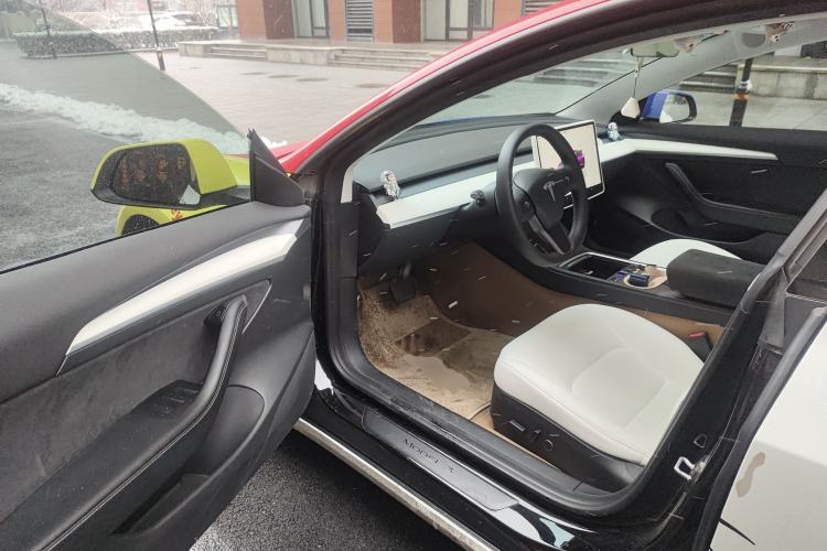 Used Tesla Model 3 2022 Rear-Wheel-Drive Version