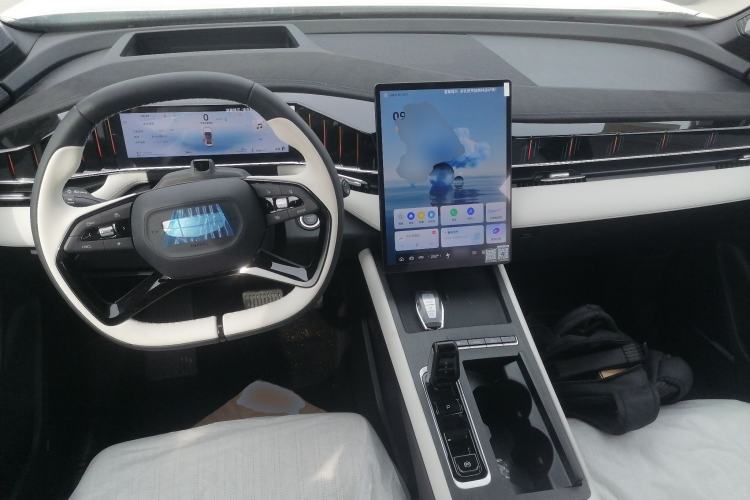 Used Geely Auto FX11 2024 2.0TD DCT Intelligent Driving Version