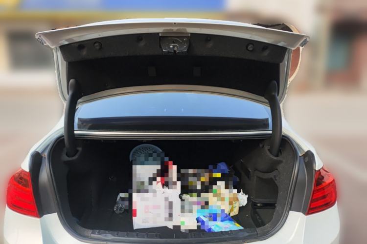 Used BMW 3 Series 2013 320Li Fashion Model
