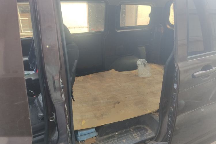 Used CHANGAN KAICHENG Ounuo S 2014 1.5L Base Version
