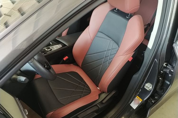 Used CHANGAN Eado 2023 Changan Edition PLUS Blue Whale NE 1.4T GDI DCT Prestige Version
