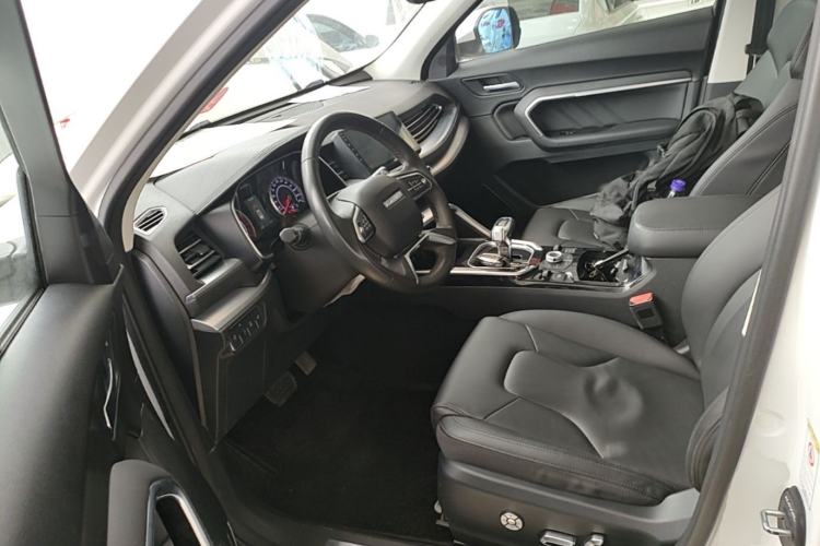 Used Haval H6 2017 Blue Label 2.0T Automatic Two-Wheel Drive Smart Edition