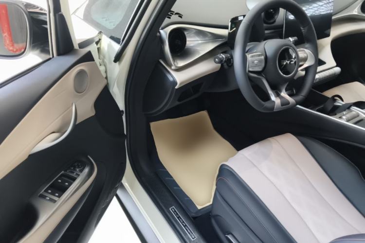 Used BYD Dolphin 2025 420km Free Edition
