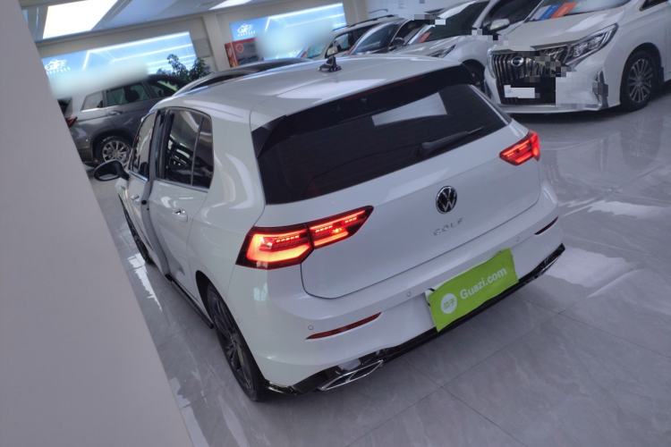 Used Volkswagen Golf 2023 Facelift 280TSI DSG R-Line Lite
