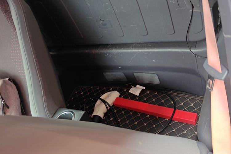 Used Baojun E200 2018 Smart Enjoy Edition Left Rear Seat