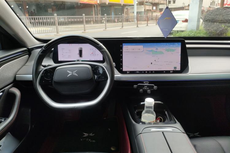 Used XPeng P7 2022 586G Center Console