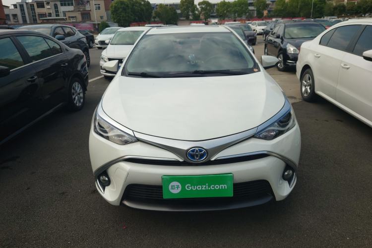 Used Toyota Levin 2016 Dual-Engine 1.8H GS E-CVT Elite Model with Sunroof Front