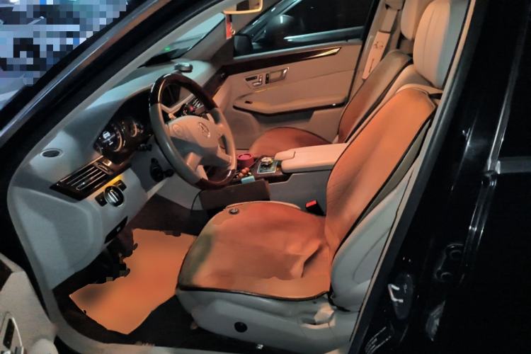 Used Mercedes-Benz E-Class 2013 E 260 L CGI Elegant Model
