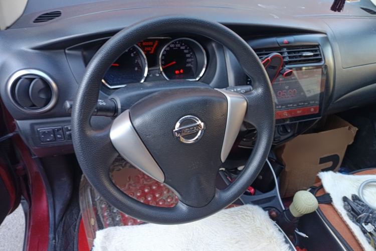 Used Nissan Livina 2013 JINRUI 1.6XV Manual Luxury Edition