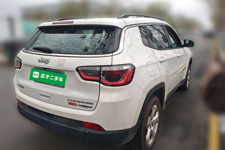 Used Jeep Compass 2017 200T Automatic Family Edition
