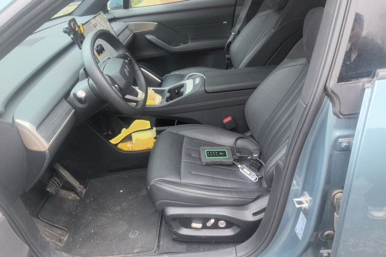 Used ONVO L60 2024 60 kWh All-Wheel Drive