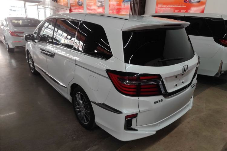 Used Honda Elysion 2019 2.0L Hybrid Supreme Edition