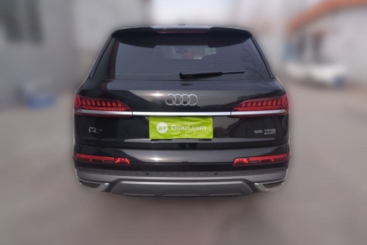 Used Audi Q7 2021 55 TFSI quattro S line Sport model