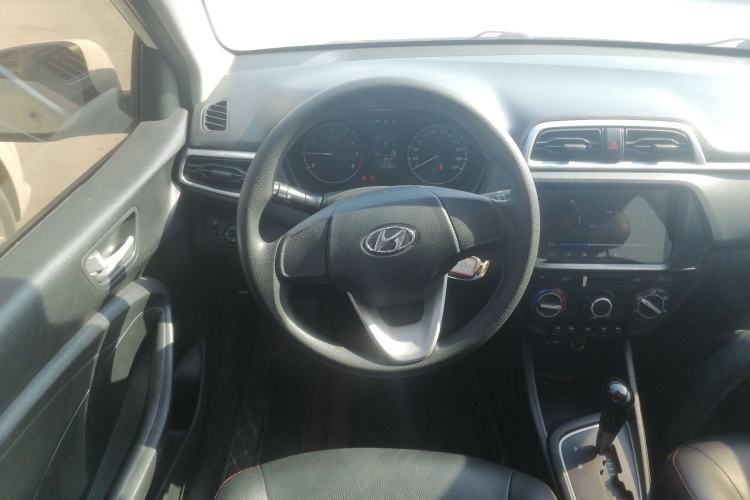 Used Hyundai Verna (older generation) 2017 1.4L Automatic YueXiang Edition China V-standard
