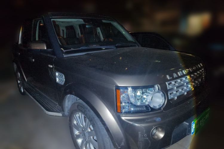 Used Land Rover Discovery 2012 3.0 SDV6 HSE Diesel Version Front Right 45 Deg