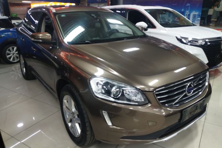 Used Volvo XC60 2017 T5 Smart Upgrade Edition