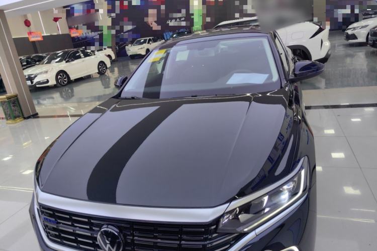 Used Volkswagen Passat New Energy 2025 430 PHEV Hybrid Business Edition Front