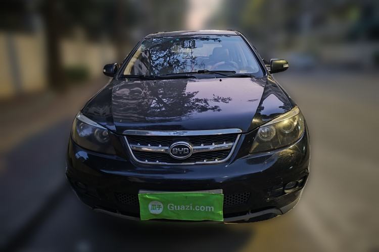 Used BYD S6 2013 Jingyue Edition 2.0L Manual Luxury Model 5 Seats
