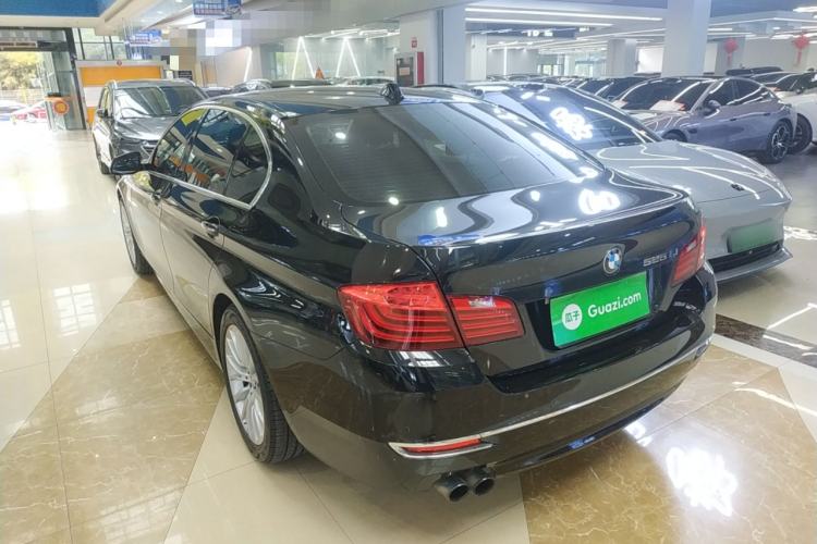 Used BMW 5 Series 2017 525Li Luxury Design Package Rear Left 45 Deg