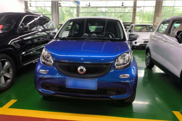 Used smart forfour 2016 1.0L 52 kW Dynamic Edition