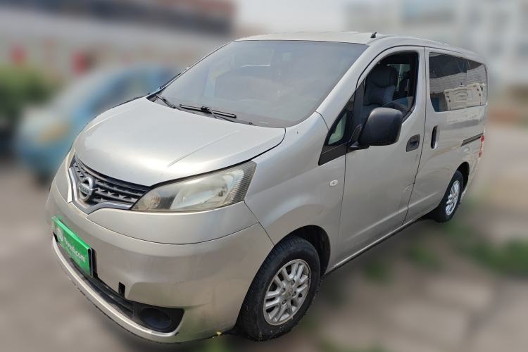 Used Nissan NV200 2012 1.6L 232 Seats Luxury Version