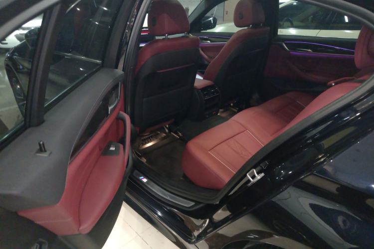 Used BMW 5 Series 2022 Restyled 525Li M Sport Package Left Rear Seat