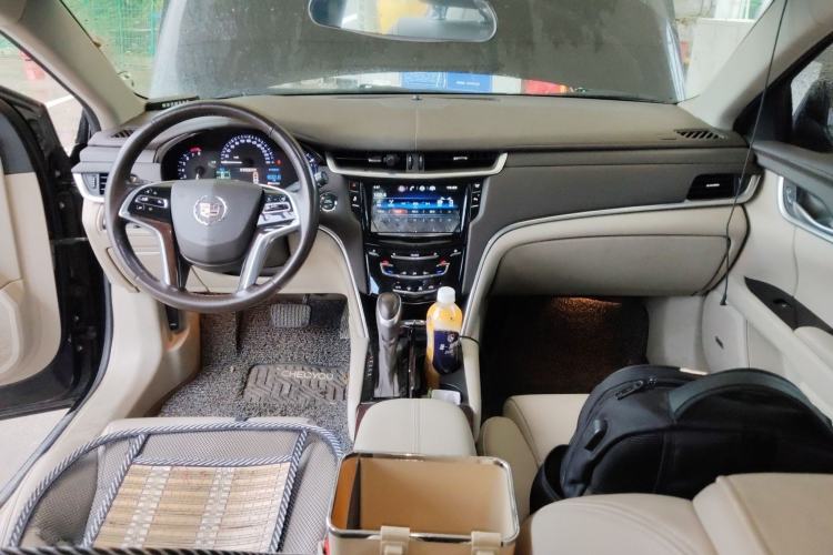 Used Cadillac XTS 2015 28T Comfort Model Center Console