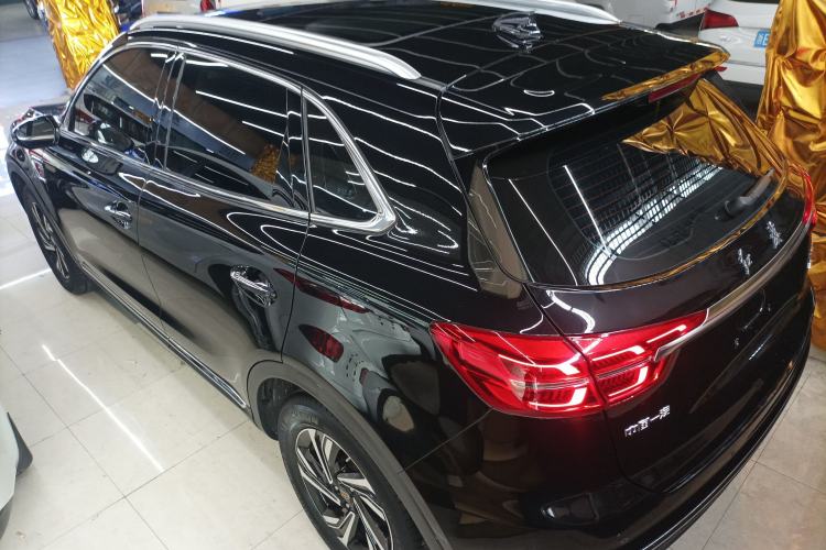 Used Hongqi HS5 2022 Revised Version 2.0T Smart Connect Flagship Edition
