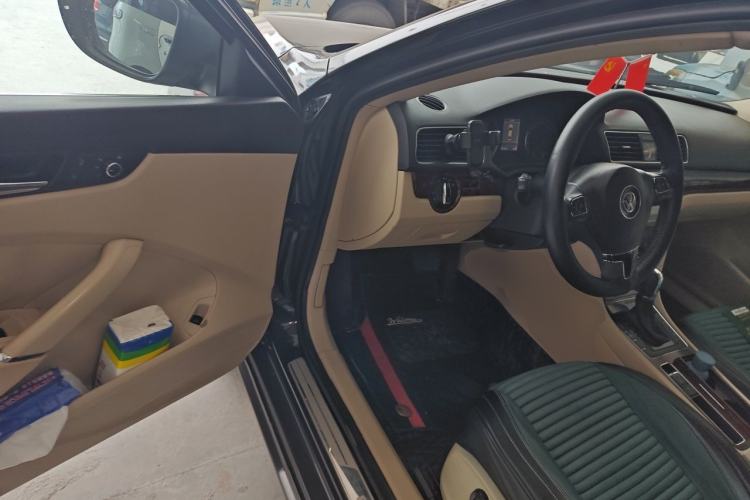 Used Volkswagen Passat 2011 2.0 TSI DSG Premium Edition