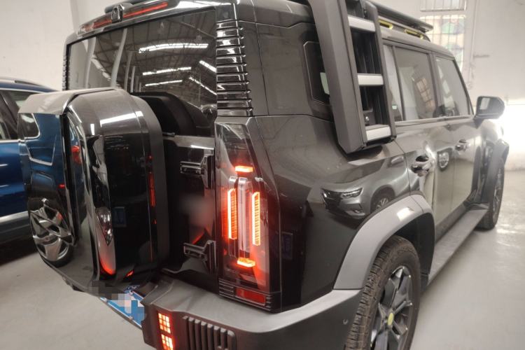 Used JETOUR Traveler 2023 2.0T All-Wheel Drive CrossPRO+