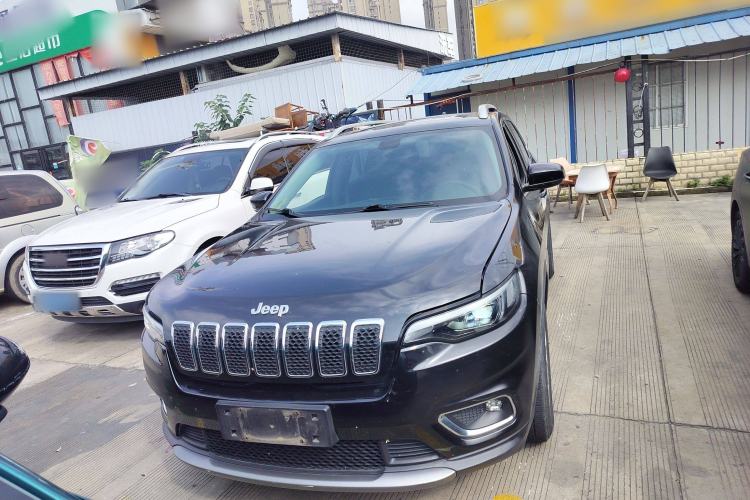 Used Jeep Cherokee 2019 2.0T Two-Wheel Drive Smart Enjoyment Version China V