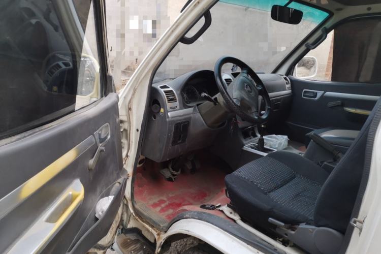 Used Foton Scenic 2012 2.0L Express Standard Long-Wheelbase Version 491EQ4A