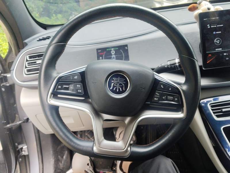 Used BYD Qin PLUS 2021 EV 500KM Luxury Model — 11