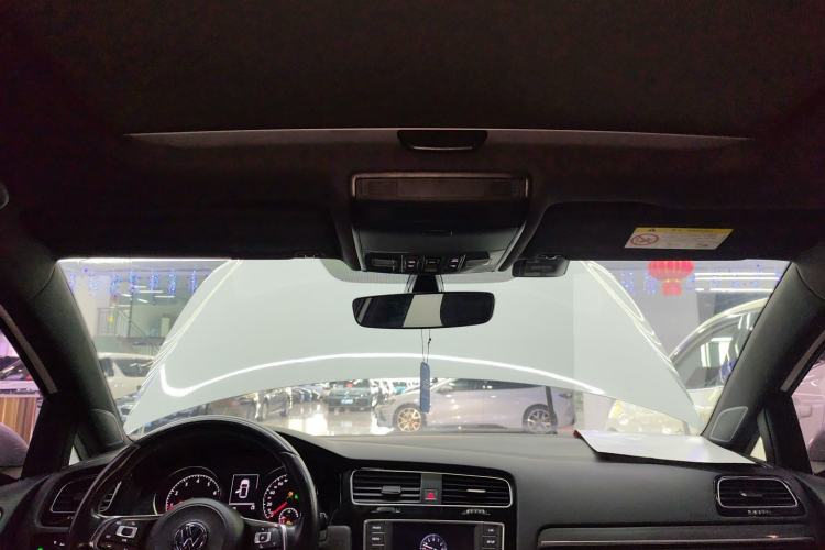 Used Volkswagen Golf 2017 280TSI Automatic R-Line Million-Vehicle Commemorative Edition