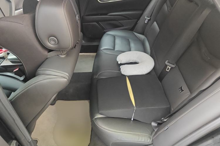 Used Cadillac XTS 2018 28T Elite Edition Left Rear Seat