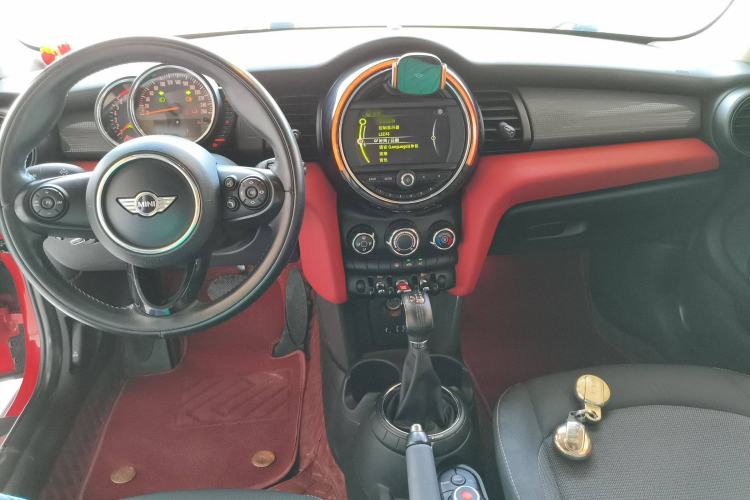 Used MINI MINI 2014 1.5T COOPER Fun