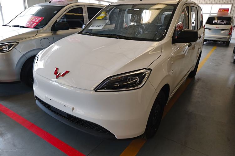Used Wuling Hongguang New Energy 2024 All-Electric Model 300KM Standard Version