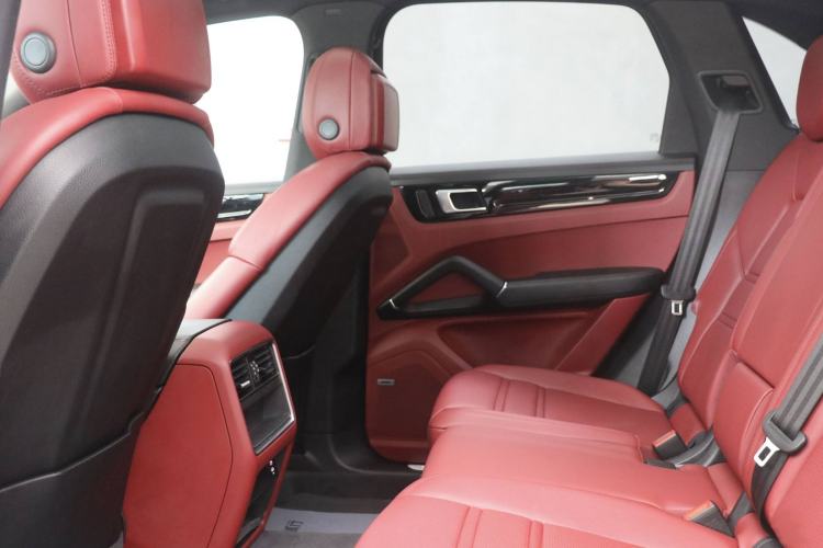 Used Porsche Cayenne E-Hybrid 2021 Cayenne E-Hybrid 2.0T