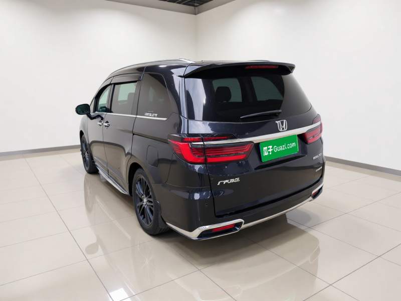 Used Honda Odyssey 2024 2.0L eHEV Sharp·Luxury Edition — 13