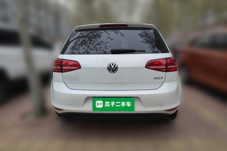 Used Volkswagen Golf 2016 1.6L Automatic Fashion Model