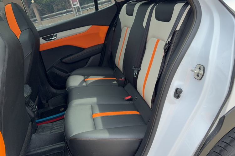 Used Dongfeng Aeolus Yixuan GS 2023 Mach Edition 1.5L Automatic Wealth Creation Version Left Rear Seat