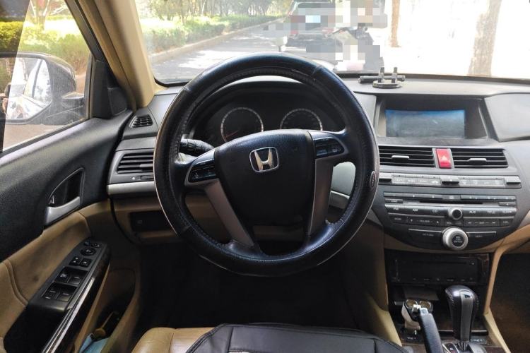 Used Honda Accord 2010 2.0L EX
