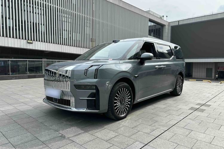 Used Zeekr 009 2024 Six-Seat Executive Version 4WD 108 kWh