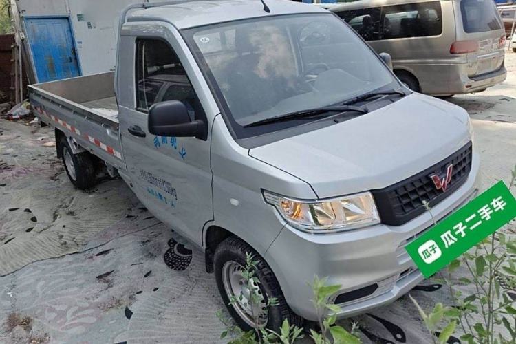 Used Wuling Rongguang New Truck 2023 1.5L Single-Row Base Version LAR
