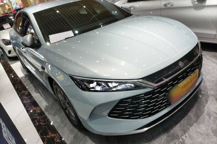 Used BYD Qin L 2025 DM-i Smart Drive 80KM Leading Model