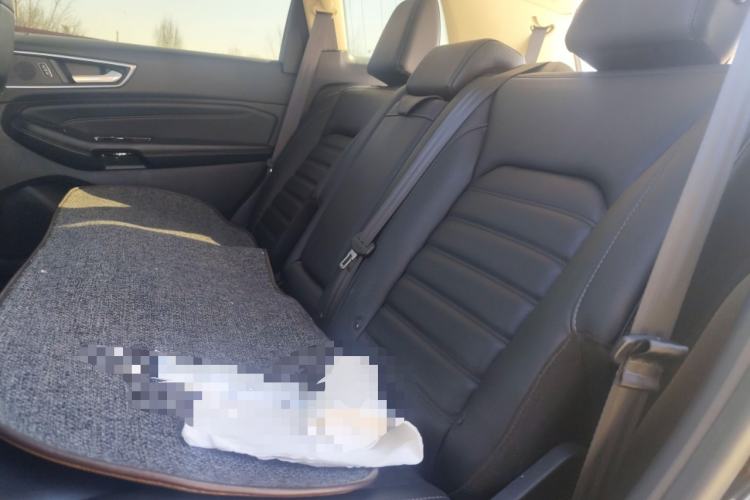 Used Ford Edge 2018 EcoBoost 245 Two-Wheel-Drive Titanium 7-Seater China VI Standard
