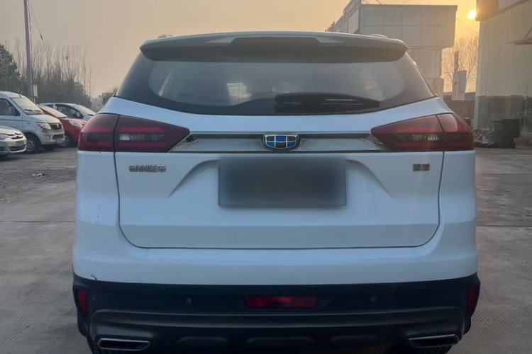 Used Geely Auto Emgrand X7 Sport 2018 2.0L Manual Two-Wheel Drive Zhiya Version
