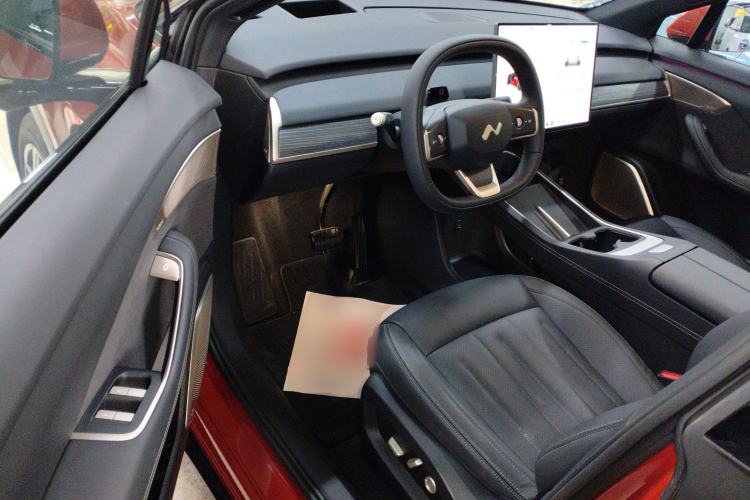 Used ONVO L60 2024 60 kWh Rear-Drive Version